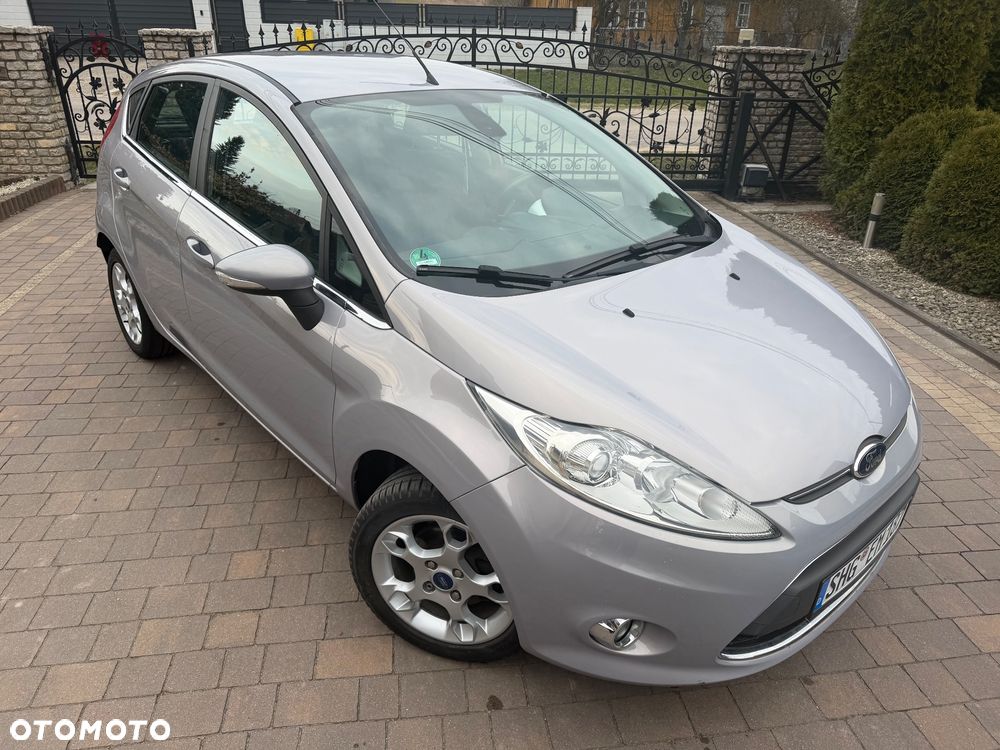 Ford Fiesta 1.25 Titanium EU5 - 1