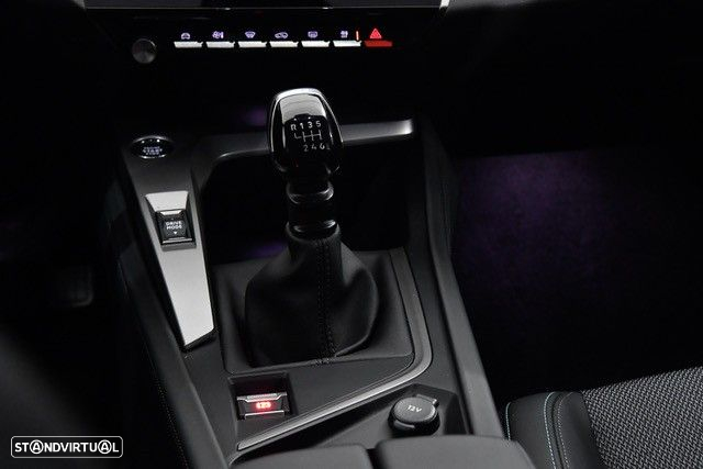 Peugeot 308 SW 1.2 PureTech Allure Pack - 21