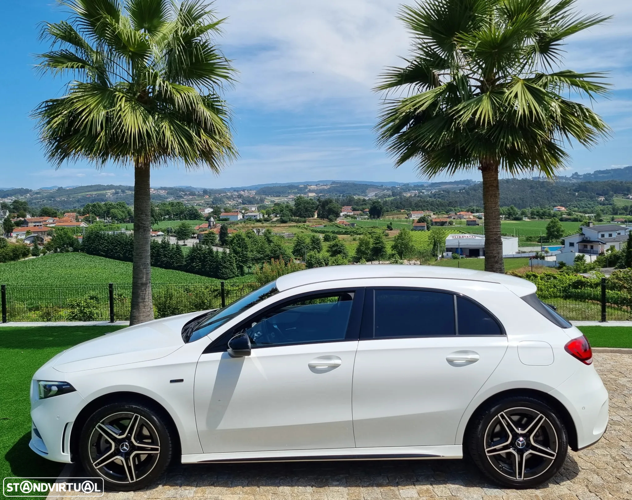 Mercedes-Benz A 250 e AMG Line - 7