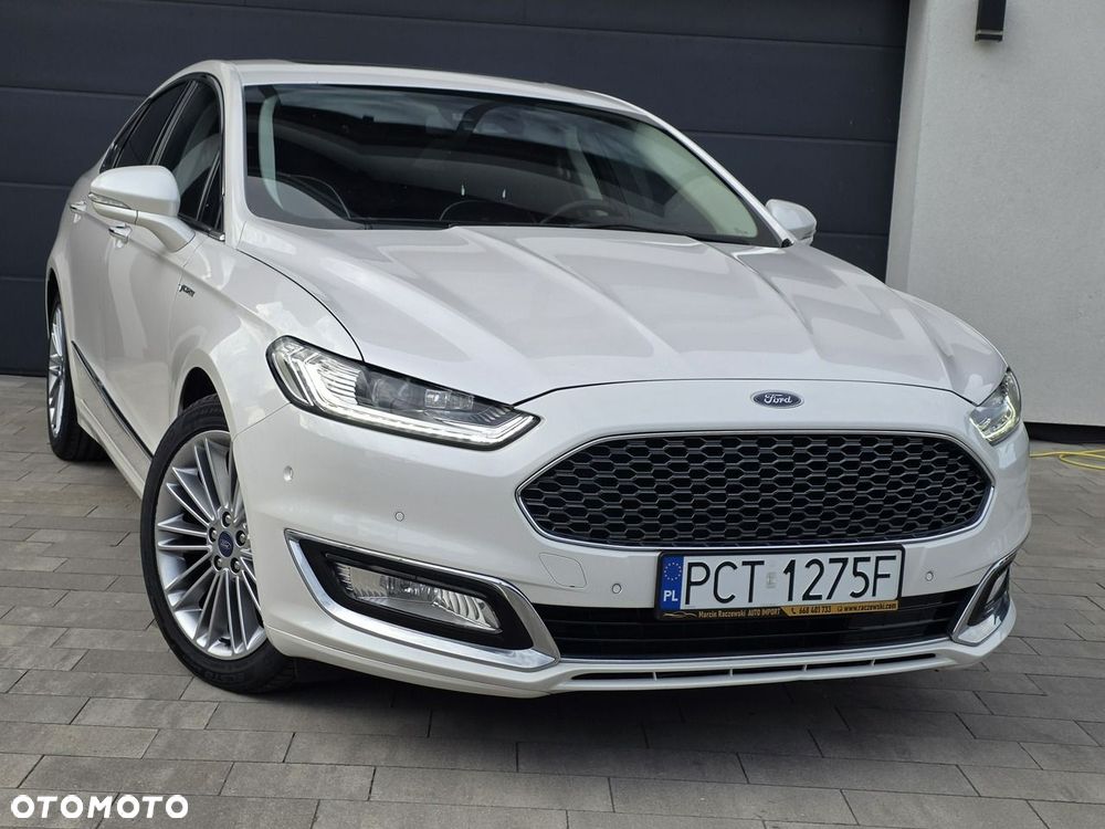 Ford Mondeo 2.0 Hybrid Vignale - 2