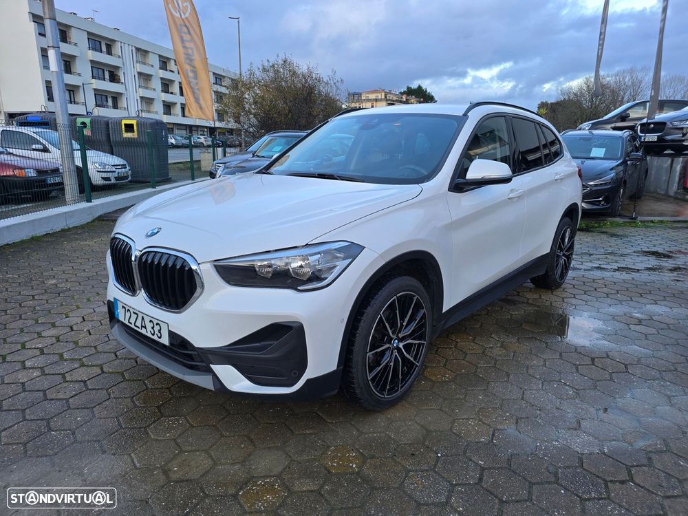 BMW X1 16 d sDrive Auto Line Sport - 3