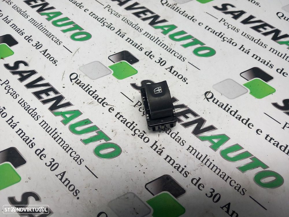 Botão / Botões / Comutador Vidro Dto Renault Megane Iii Hatchback (Bz0 - 1