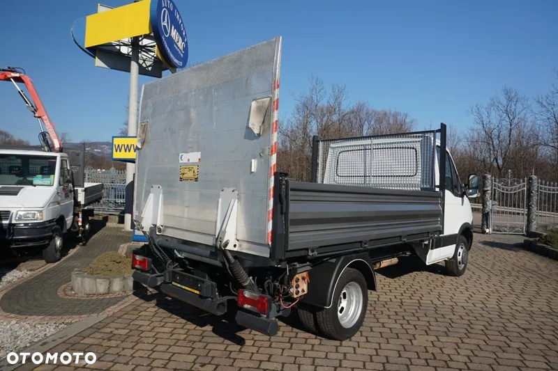 Iveco 35C18 wywrotka skrzynia plandeka żuraw HDS - 12