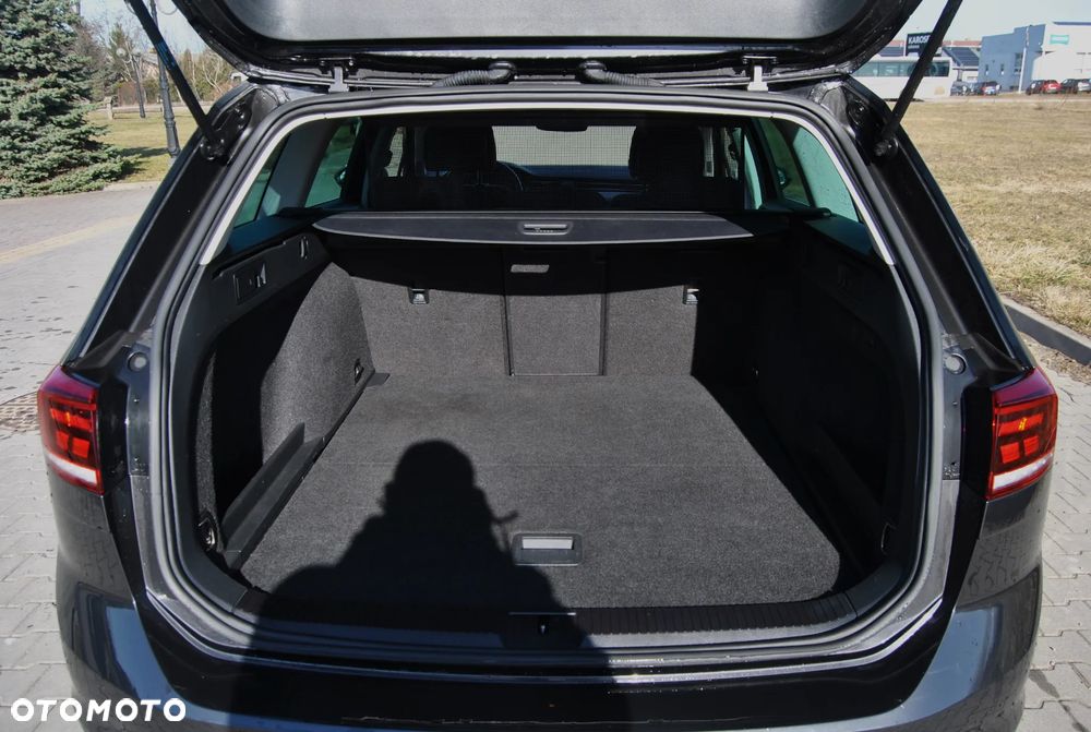 Volkswagen Passat Variant 1.5 TSI OPF DSG Comfortline - 16