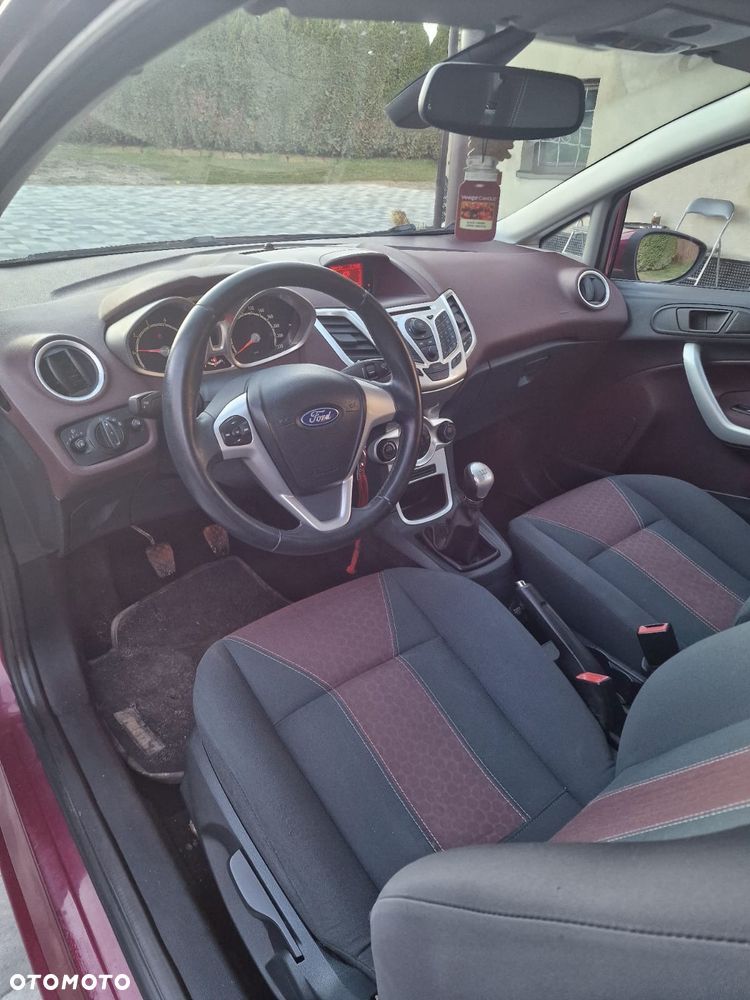 Ford Fiesta 1.25 Titanium - 17