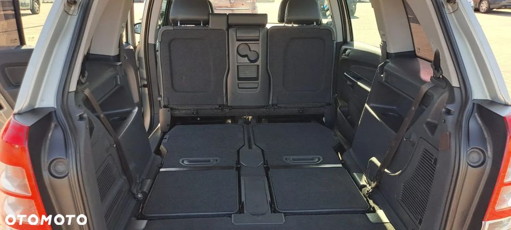 Opel Zafira 1.8 Cosmo - 5