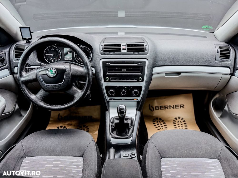 Skoda Octavia 2.0 TDI Ambiente - 16