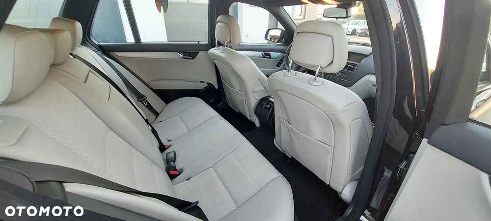 Mercedes-Benz Klasa C 2008