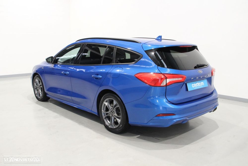 Ford Focus SW 1.0 EcoBoost ST-Line - 4
