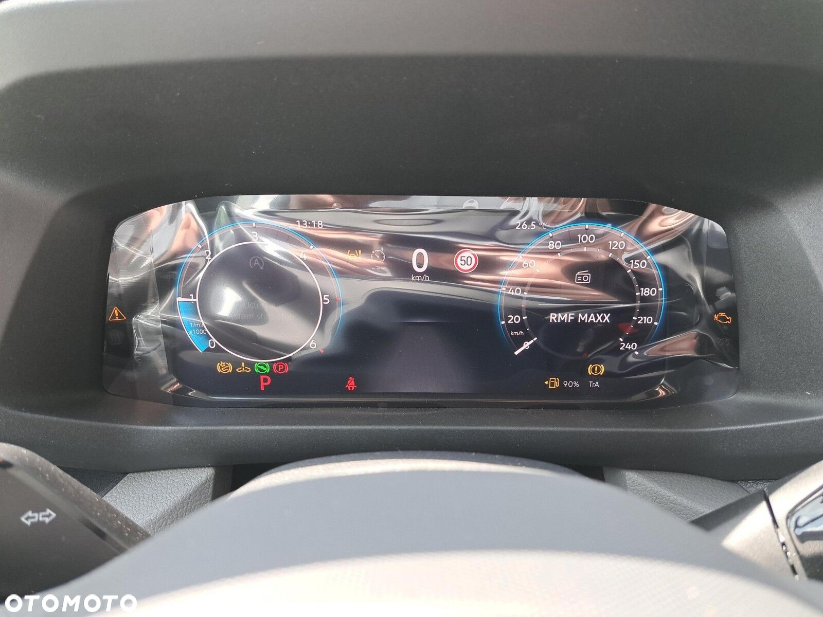 Volkswagen Crafter 35 Furgon z wysokim dachem silnik: 2,0 l EU6 SCR 177 KM / skrzynia biegów: 4MOTION automatyczna 8-biegowa rozstaw osi: 3640 mm - 14