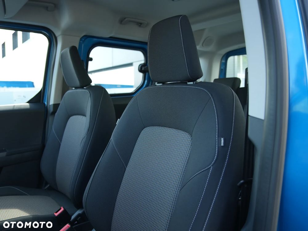 Ford Tourneo Courier - 18