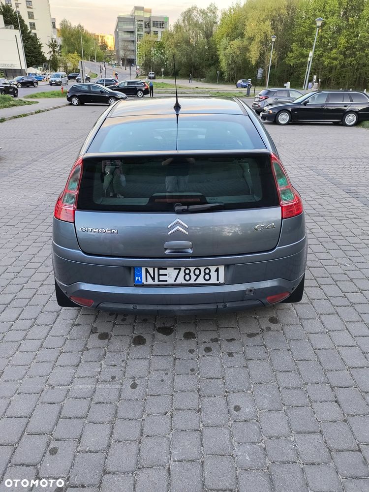 Citroën C4 1.6 16V X - 5