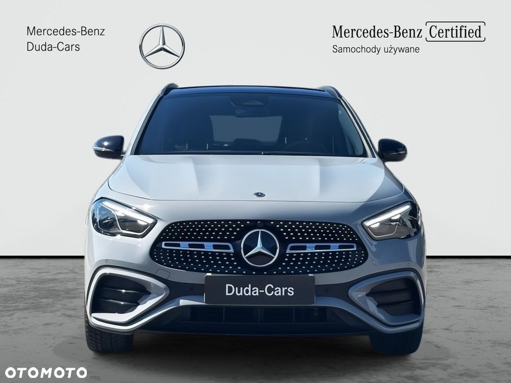 Mercedes-Benz GLA - 3