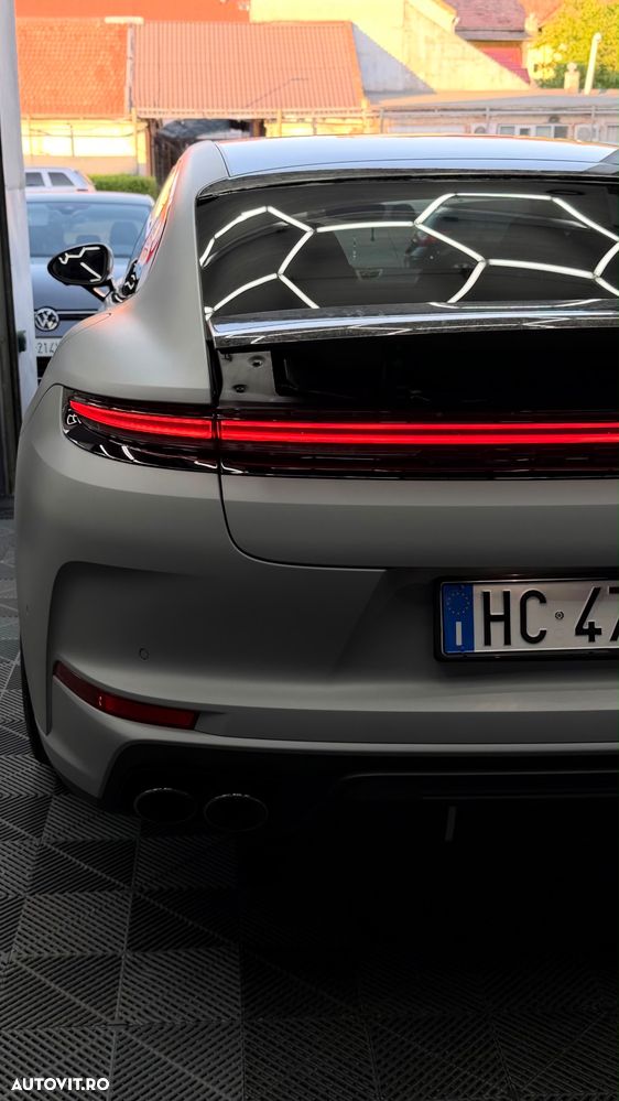 PORSCHE Panamera 2024 — imagine 4