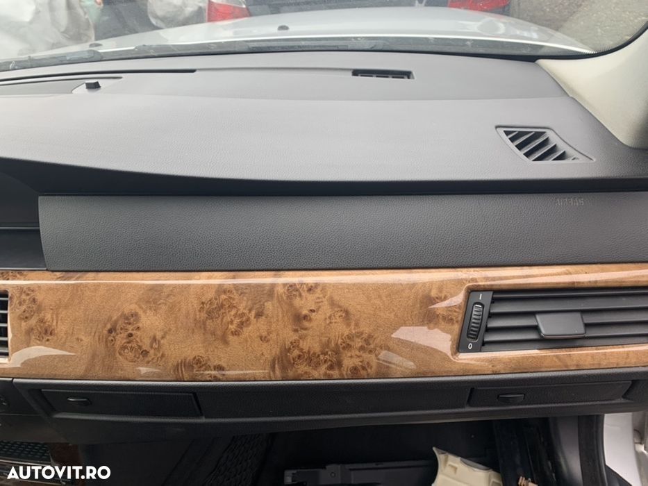 Plansa bord cu head up bmw seria 5 e60/61 facelift - 1