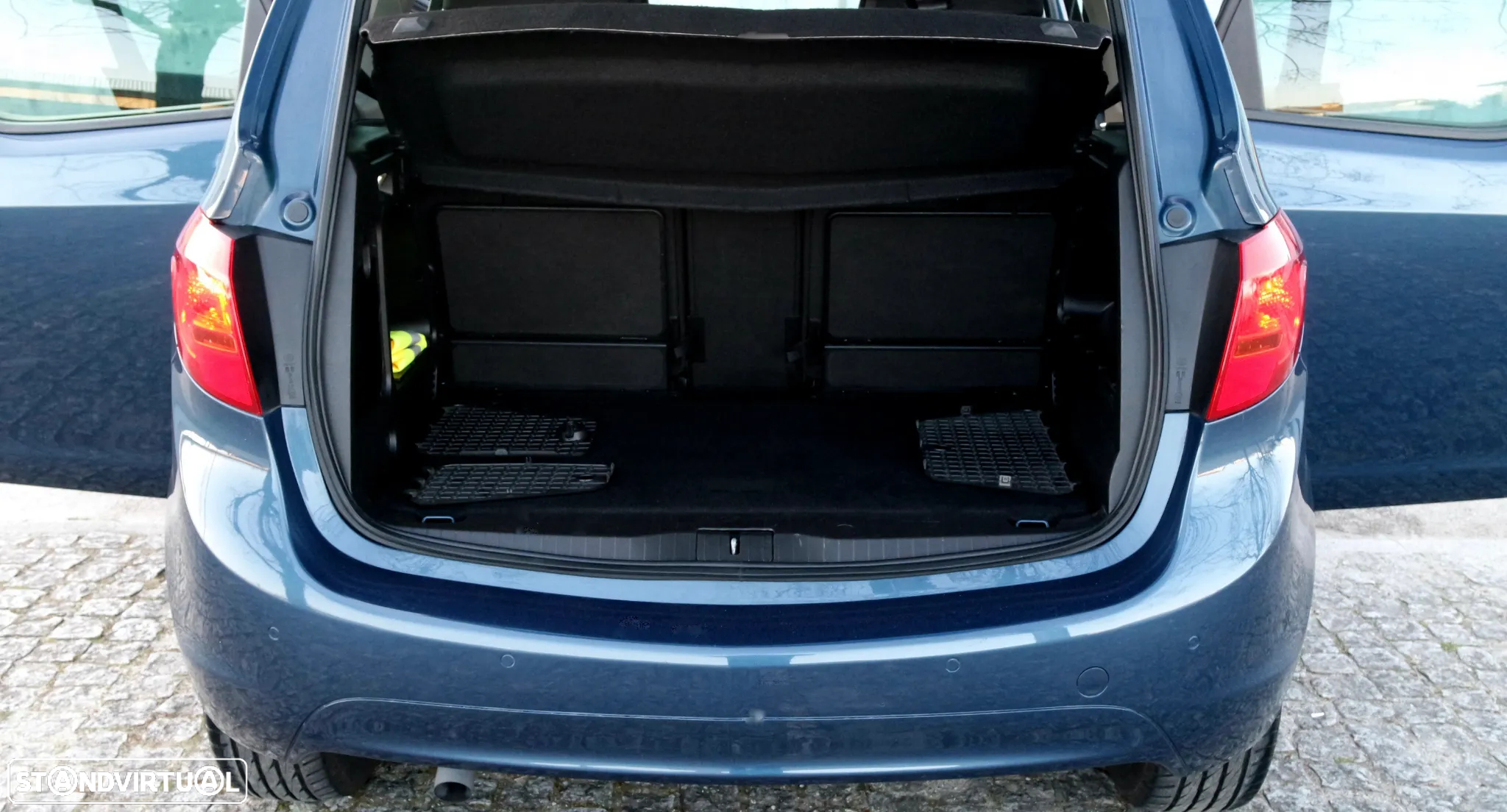 Opel Meriva 1.6 CDTi S/S - 16