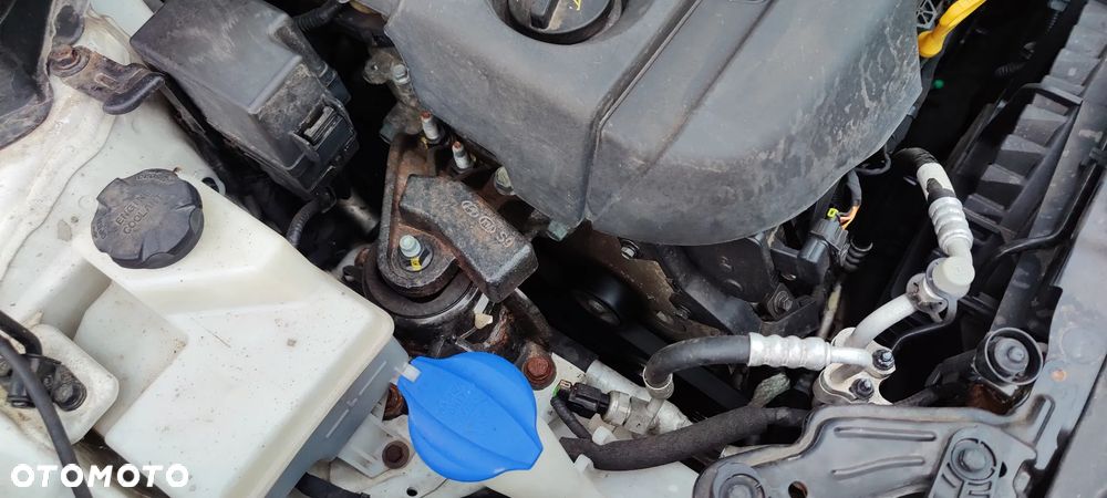 Hyundai i30 1.6 CRDi Classic + - 9