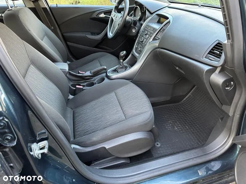 Opel Astra IV 1.4 T Active EU6 - 6