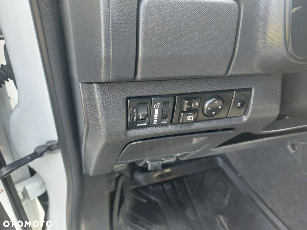 Isuzu D-Max 2.5 DC LS Prime - 16