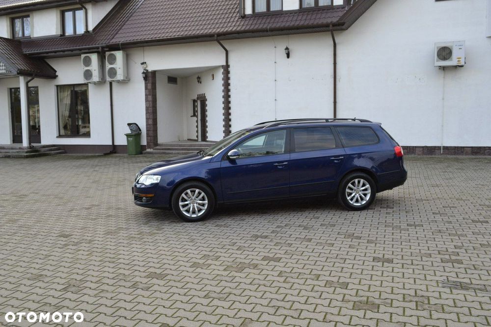 Volkswagen Passat - 6