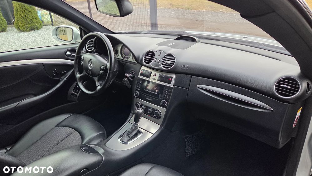 Mercedes-Benz CLK - 5