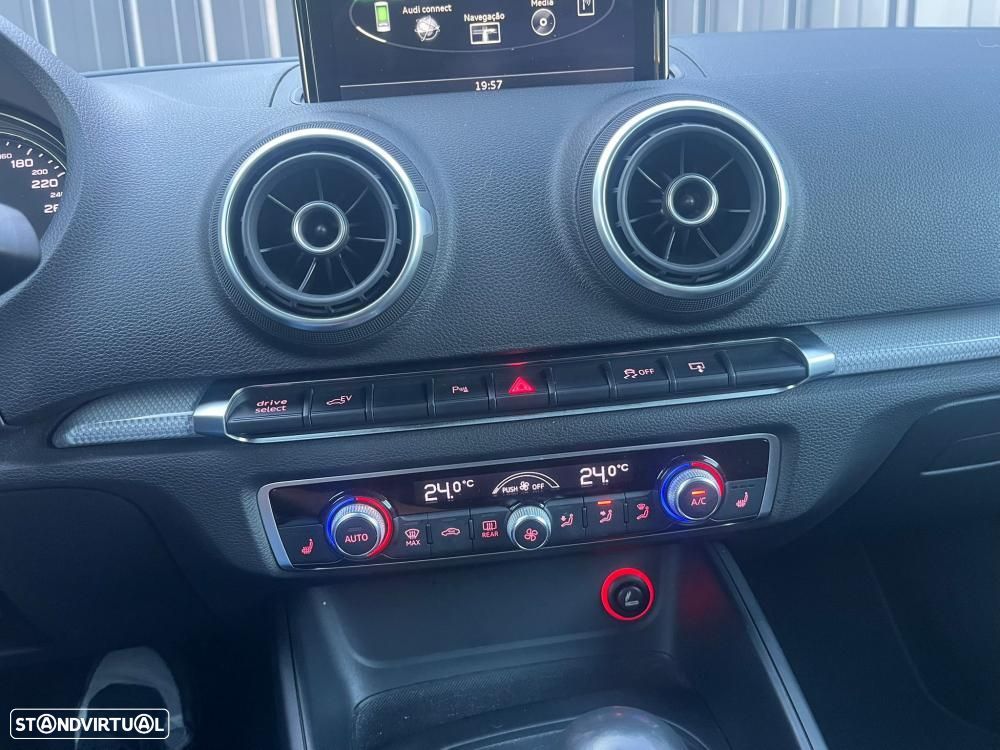 Audi A3 Sportback e-tron 1.4 TFSI Sport S tronic - 16