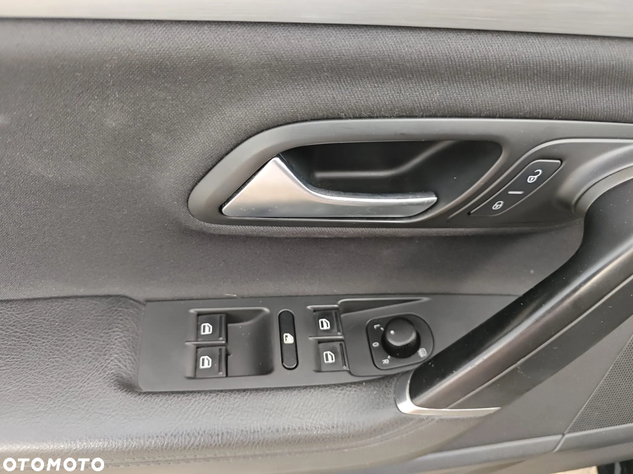 Volkswagen CC 1.8 TSI DSG - 24