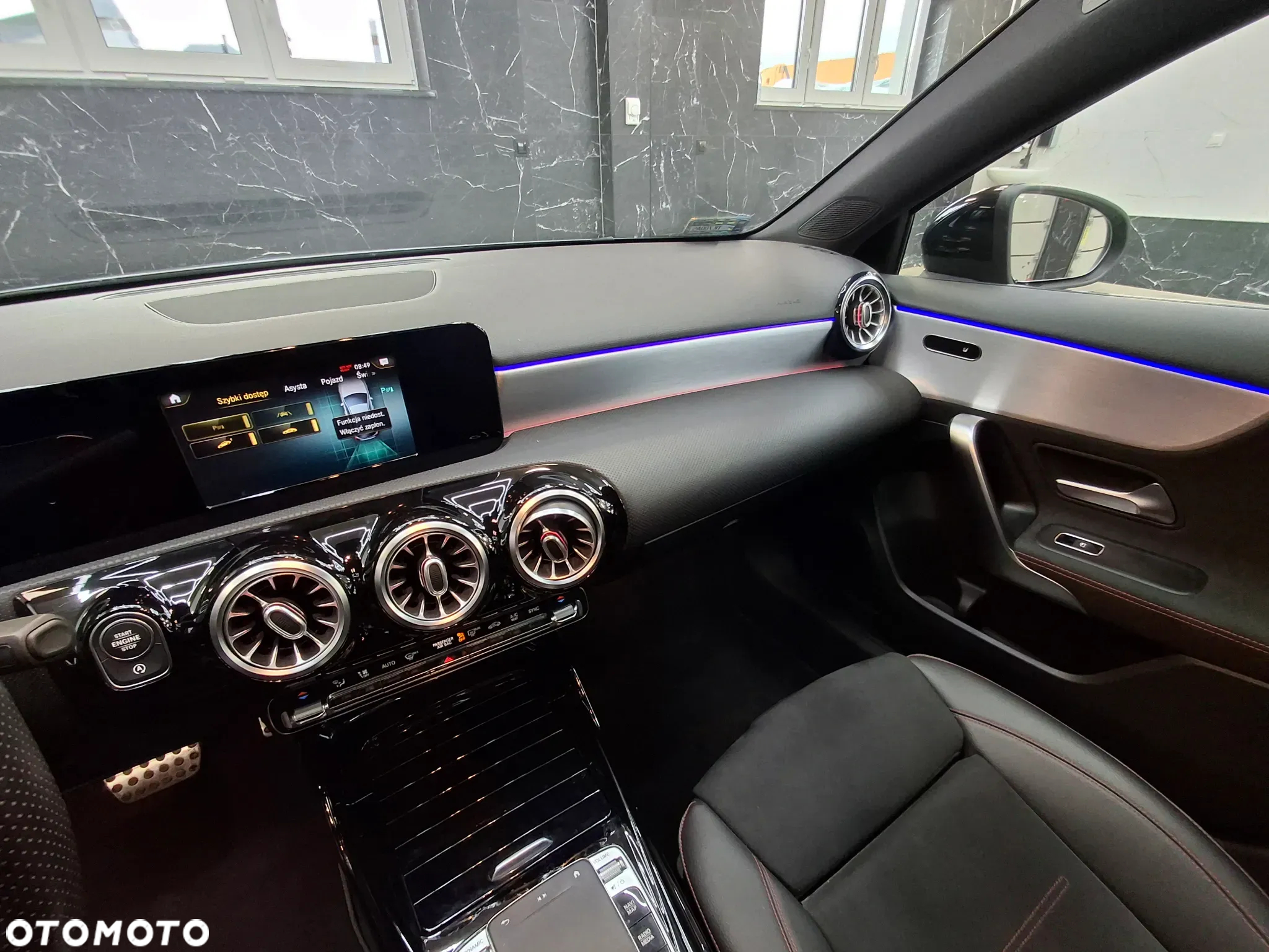 Mercedes-Benz Klasa A 35 AMG 4-Matic 7G-DCT - 19