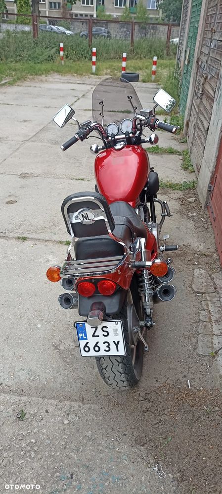 Honda VF - 4