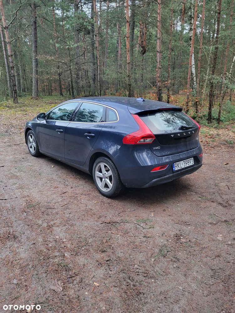 Volvo V40 D2 - 5