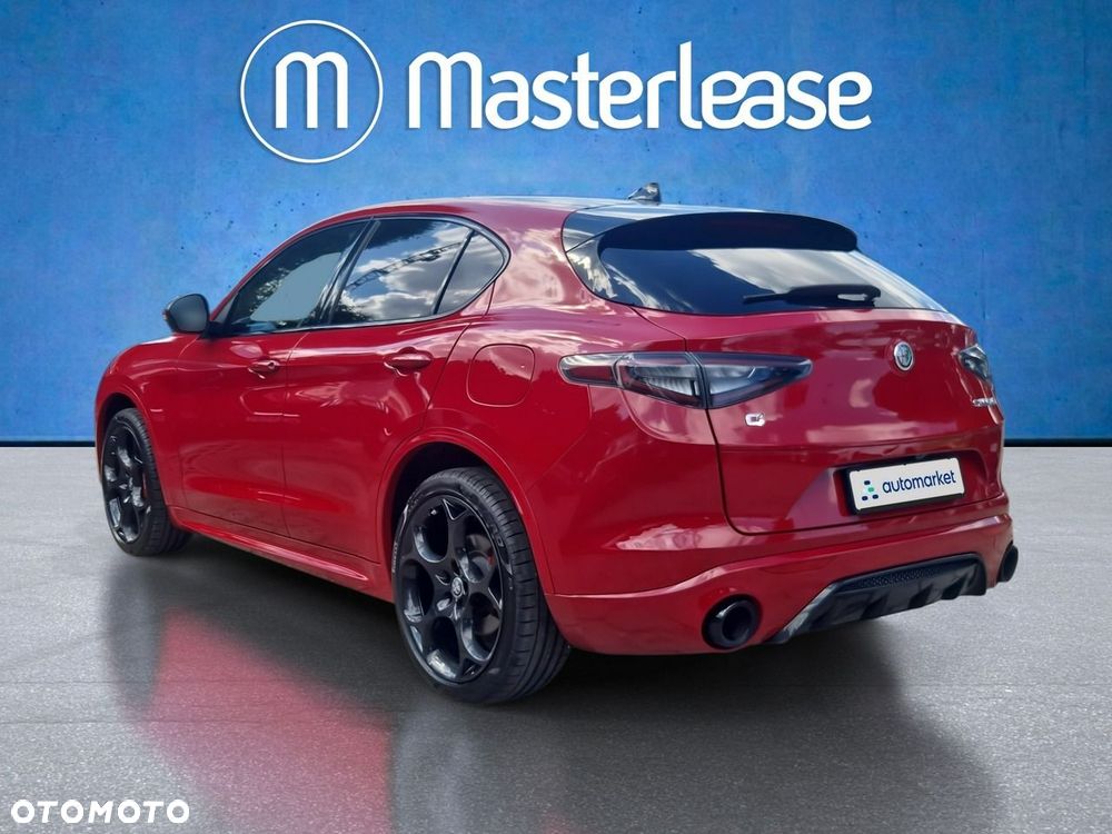 Alfa Romeo Stelvio - 8
