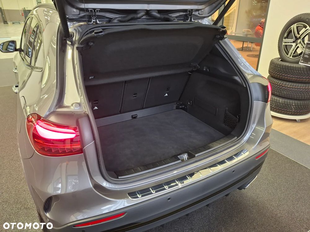 Mercedes-Benz GLA 200 mHEV AMG Line 7G-DCT - 25