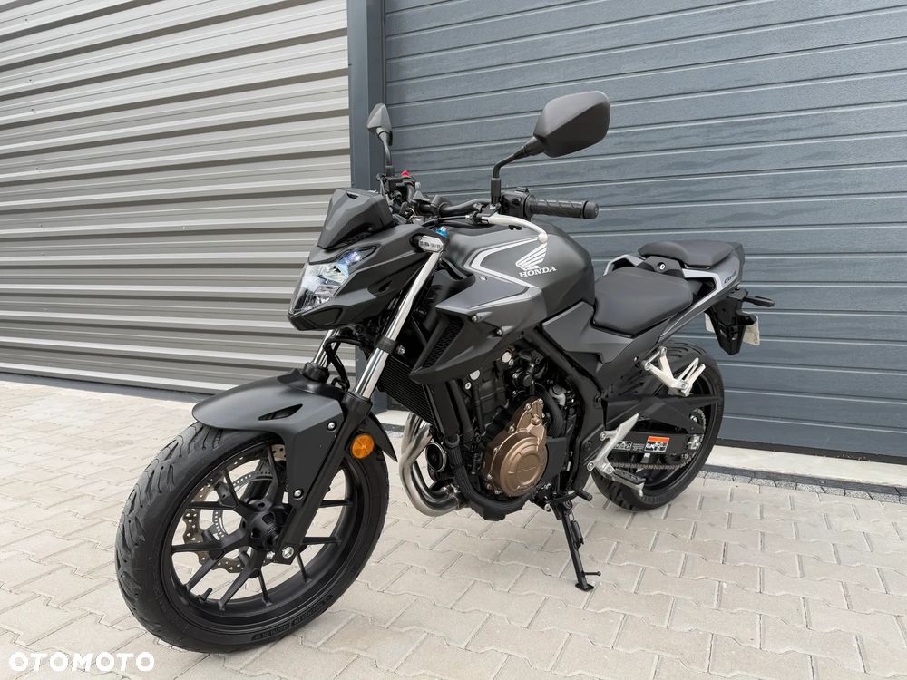 Honda CB - 3