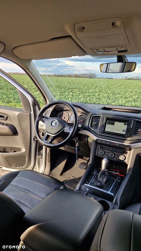 Volkswagen Amarok - 20