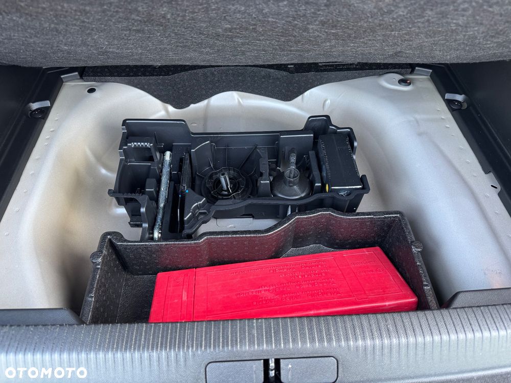 Peugeot 2008 PureTech 130 EAT8 Active - 18