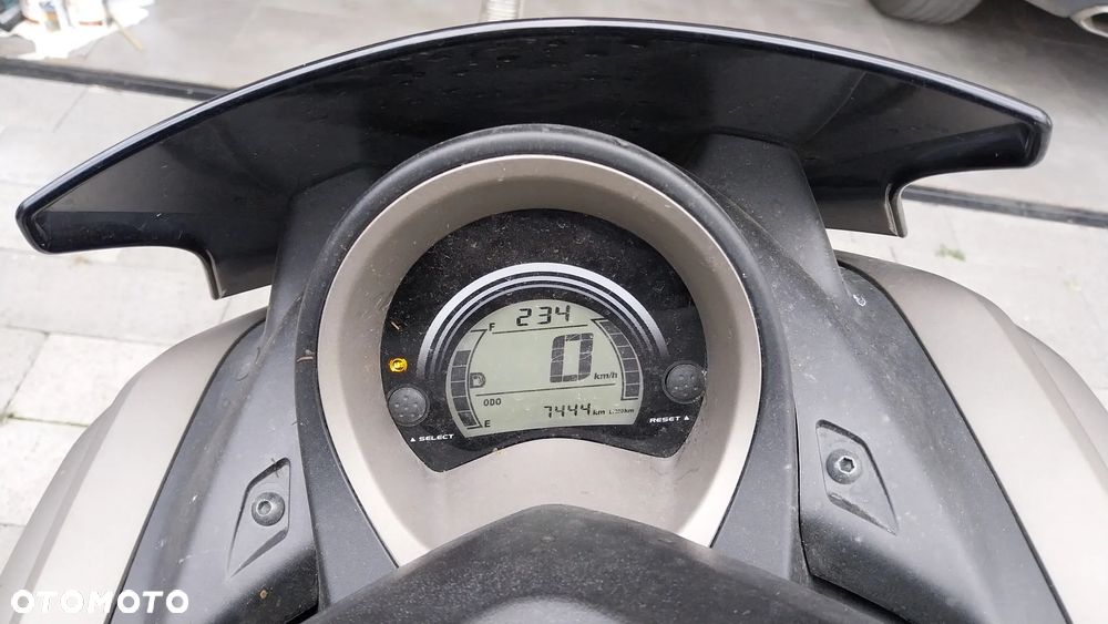 Yamaha NMAX - 3