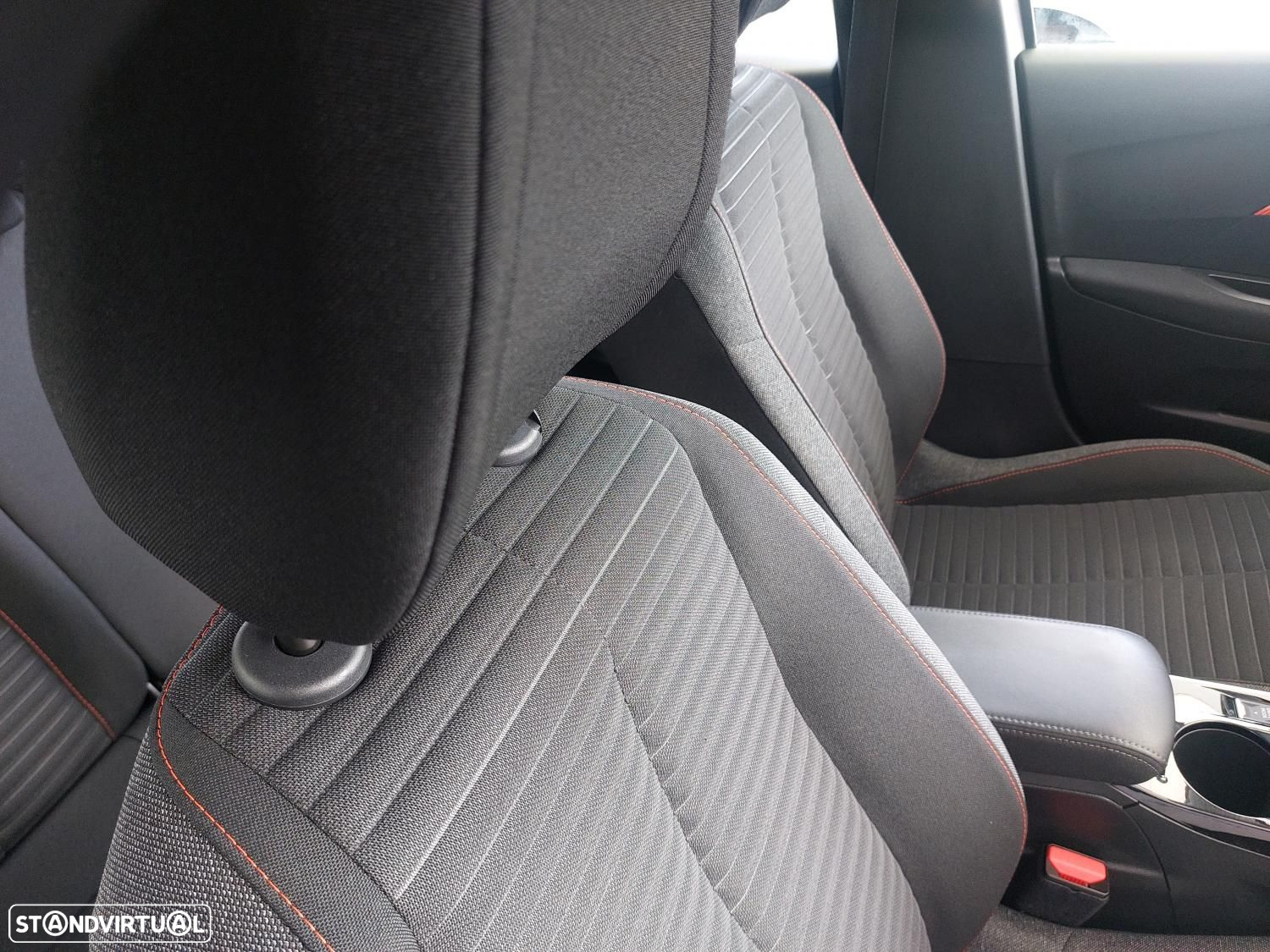 Peugeot e-208 50 kWh Active - 40