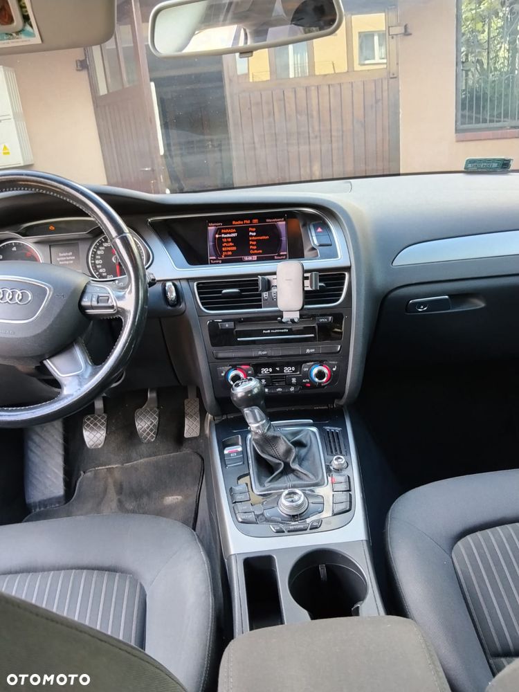 Audi A4 Limousine 2.0 TDI - 3