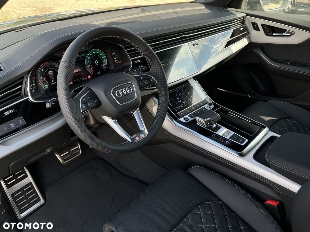 Audi Q8 50 TDI mHEV Quattro Tiptronic - 24