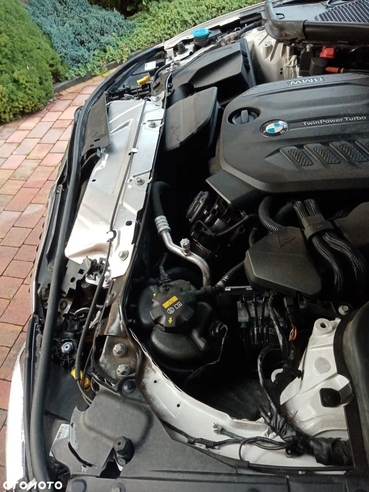 BMW Seria 3 320d xDrive - 9