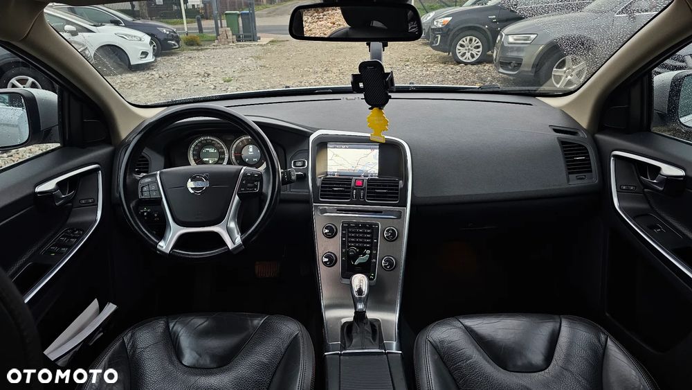 Volvo XC 60 D3 Momentum - 2