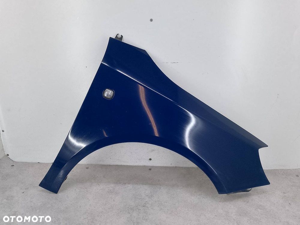 BŁOTNIK PRAWY PRZÓD SKODA PRAKTIK LF5A - 1