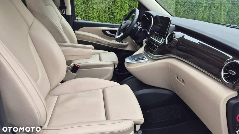 Mercedes-Benz Klasa V 300 d 4-Matic 9G-Tronic Avantgarde (d³ugi) - 37