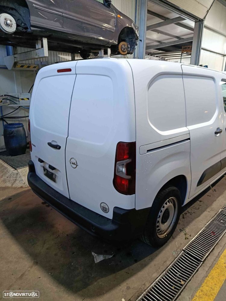 Carro MOT: B16DT DV6FD CXVEL: BE45O OPEL COMBO E VAN 2019 1.6D 99CV ??? BRANCO DIESEL - 4