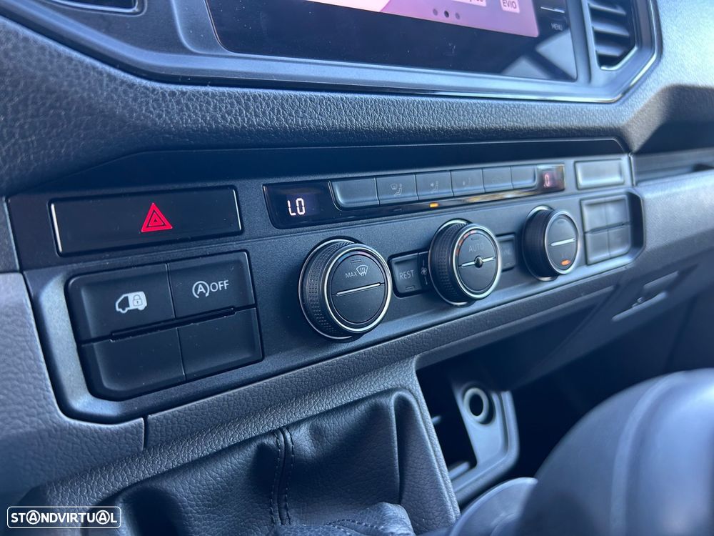 VW Crafter 35 2.0 TDi 109 Médio Tecto Alto BlueMotion - 41