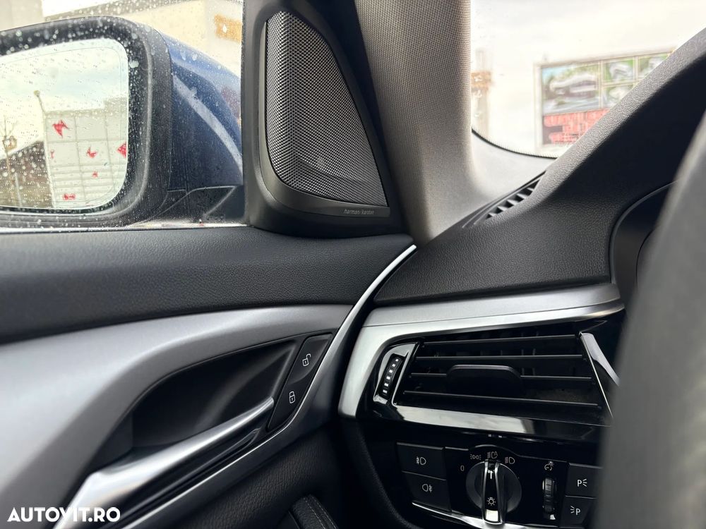 BMW Seria 5 520i Aut. - 22