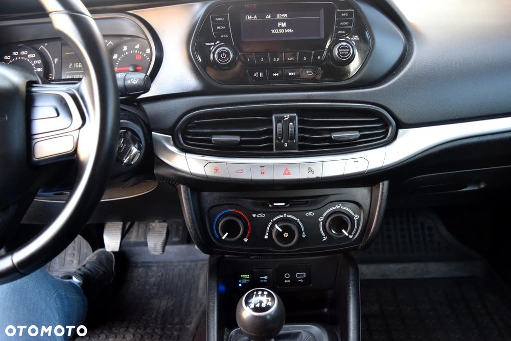 Fiat Tipo 1.4 16v Easy - 20