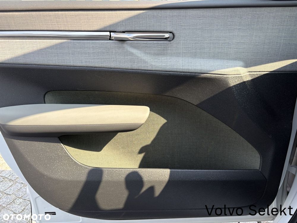 Volvo EX30 - 17