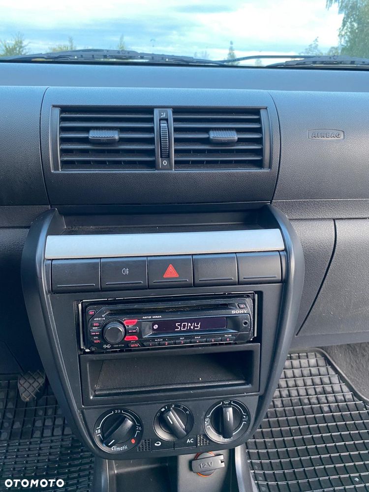 Volkswagen Fox - 14