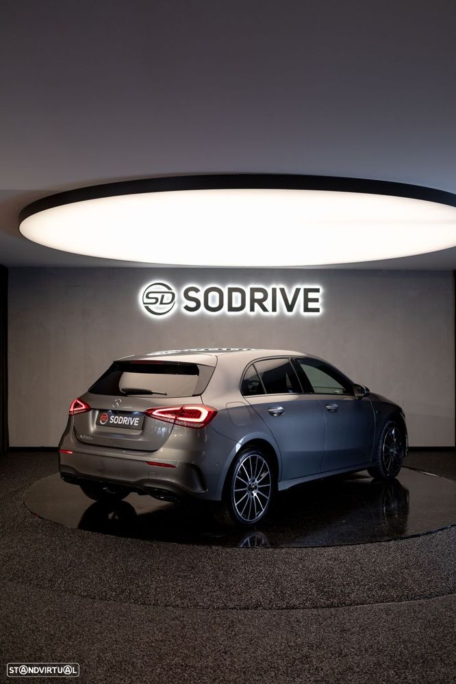 Mercedes-Benz A 250 e AMG Line - 28